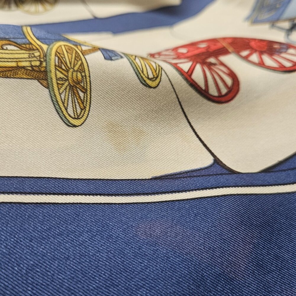 Authentic HERMES Carre 90 Scarf "CARROSSERIE" Silk Blue - Picture 12 of 14